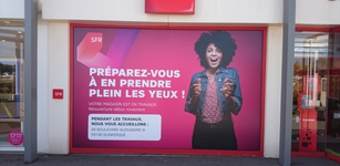 Adhésif SFR