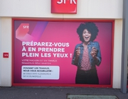 Adhésif SFR